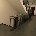Modernes City-appartement Mit Separatem Schlafzimmer * Düsseldorf
