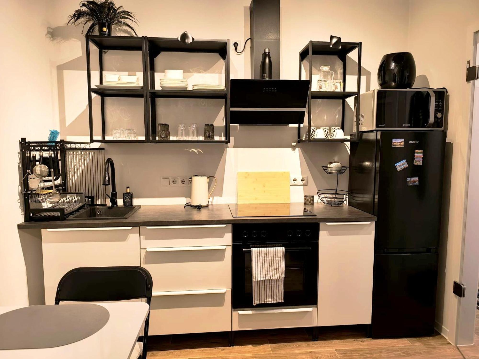 Apartment Modernes City-appartement Mit Separatem Schlafzimmer *