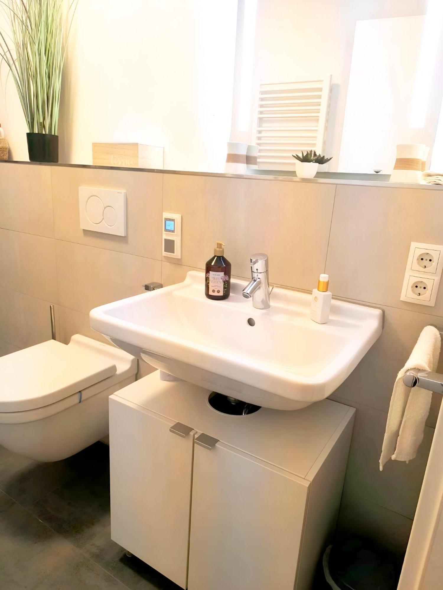 Modernes City-appartement Mit Separatem Schlafzimmer Appartement